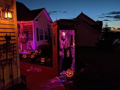 Hompavo 【Upgraded】 LED Flame Light Bulbs, 4 Modes Flickering Light Bulbs with Upside Down Effect, E26/E27 Flame Bulb for Halloween, Christmas, Party, Indoor and Outdoor Home Decoration (4 Pack) - Image 5