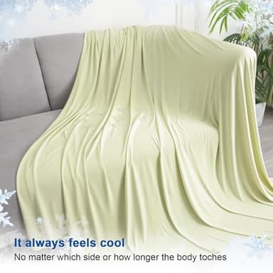 David's Home Double Side Summer Cooling Blanket Queen, Arc-Chill Q-Max>0.5 Breathable Lightweight Skin-Friendly for Hot Sleepers, Portable Durable Versatile for Home Office Car Picnic, Gross Green - Image 6