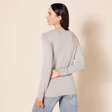 Amazon Essentials Women's Regular-Fit Lightweight Long-Sleeve V-Neck Sweater (Available in Plus Size - Image 5