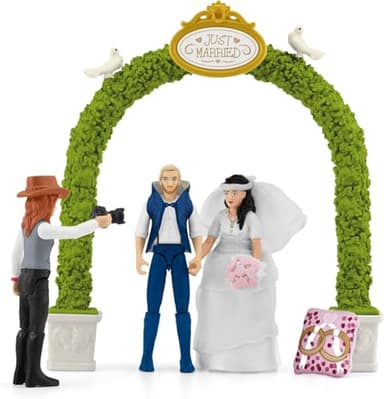Schleich Horse Club - Wedding Carriage Playset with Horse and Carriage with Bride and Groom Figurines - Ages 5+ - Image 8