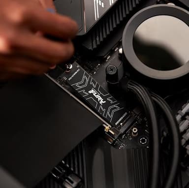 Kingston FURY Renegade 1TB PCIe Gen 4.0 NVMe M.2 Internal Gaming SSD | Up to 7300 MB/s | Graphene Heat Spreader | 3D TLC NAND | Works with PS5 | SFYRS/1000G, Solid State Drive - Image 3