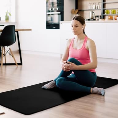 Fitvids All Purpose 1/2-Inch Extra Thick High Density Anti-Tear Exercise Yoga Mat with Carrying Strap, Black - Image 6
