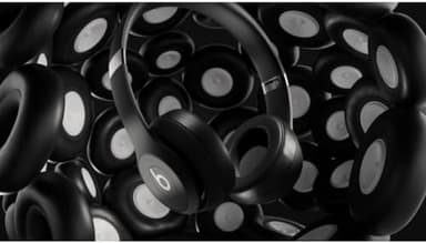 Beats Solo 4 - Wireless Bluetooth On-Ear Headphones, Apple & Android Compatible, Up to 50 Hours of Battery Life - Matte Black (Renewed) - Image 6
