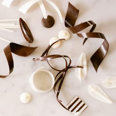 Ghirardelli Premium Dark Coating Wafers, 5lb Bag - Image 5