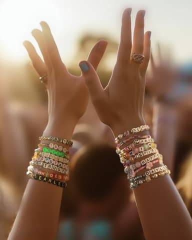 Deinduser 1064 Pieces Letter Beads - White Square Letter Beads for Bracelets - Acrylic Letter Beads for Jewelry Making - Bracelet Letter Beads - Alphabet Beads Black on White - Image 2