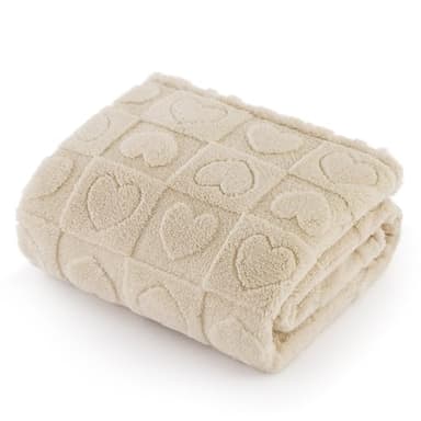 Bedsure Dog Blankets for Large Dogs Washable - Fluffy Fuzzy Cat Puppy Blanket with Premium 300GSM Coral Fleece Soft for Pet Kitten Doggy, White, 40x50IN - Image 8