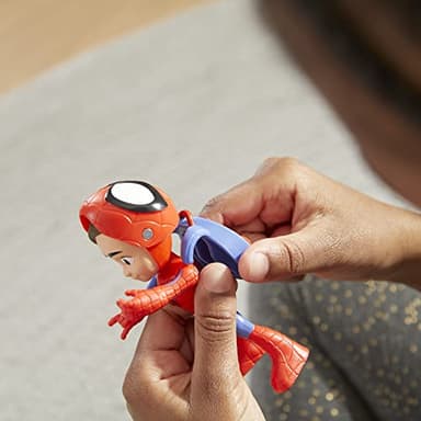 Spidey and His Amazing Friends Hero Reveal 2-Pack, 4-Inch Marvel Action Figures Mask-Flip Feature, Spidey and Trace-E, 3+ Years - Image 2