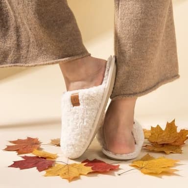 EverFoams Women's Fuzzy Slip-on Slippers Warm Cozy Soft Lightweight Memory Foam Indoor House Shoes Cream White, 9-10 US - Image 7