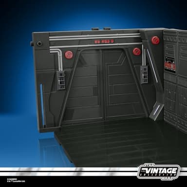 STAR WARS The Vintage Collection Moff Gideon’s Imperial Light Cruiser Hallway, The Mandalorian 3.75 Inch Collectible Playset - Image 9