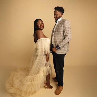 Kate Seamless Paper Backdrop for Photography Beige Cream Backdrop Paper (106.8''x32.8' Ivorine) - Image 3