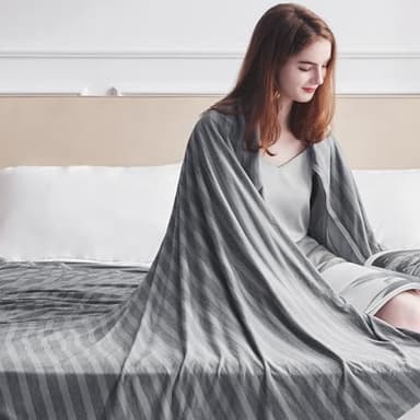 Guohaoi Cooling Throw Blanket for Hot Sleepers,Arc-Chill Q-Max >0.5 Cool Fiber,100% Oeko-Tex Certified Lightweight Summer Cool Blanket for Travel/Outdoor Ultra Cold Breathable,50''x70'' - Image 4