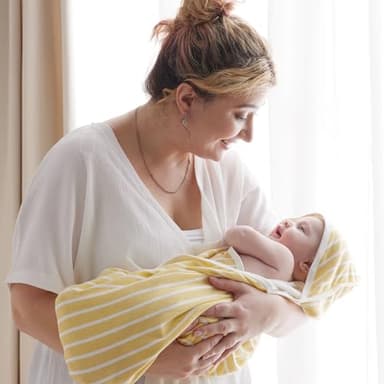 Momcozy Baby Towel with Hooded - Ultra Soft & Absorbent Large Bath Towel Set for Comfort & Gentle on Baby's Skin - Med Thick& Durable -Shower Gift & Bath Essential for Newborn, Infant, Toddler - Image 5