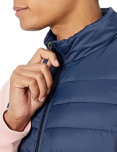 Amazon Essentials Men's Lightweight Water-Resistant Packable Puffer Vest, Navy, X-Large - Image 4