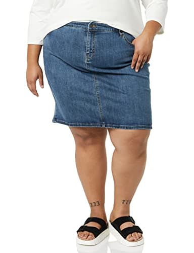 Amazon Essentials Women's Classic 5-Pocket Denim Skirt (Available in Plus Size), Medium Wash, 28 Plus - Image 1