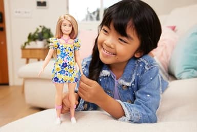 Barbie Fashionistas Doll #208 with Down Syndrome Wearing Floral Dress, Created in Partnership with The National Down Syndrome Society - Image 2