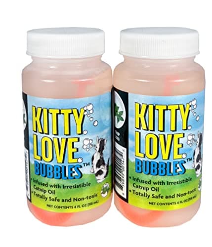 Kitty Love Bubbles: 2 Pack Catnip Scented - 4oz Bottles, Catnip Infused Long Lasting Bubbles For Cats, Non-Toxic & Allergen-Free, Combine Toy & Treat - Image 1