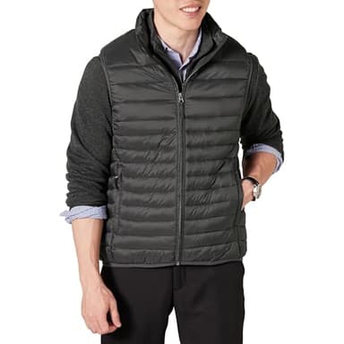 Amazon Essentials Men's Lightweight Water-Resistant Packable Puffer Vest, Dark Grey, Large - Image 1