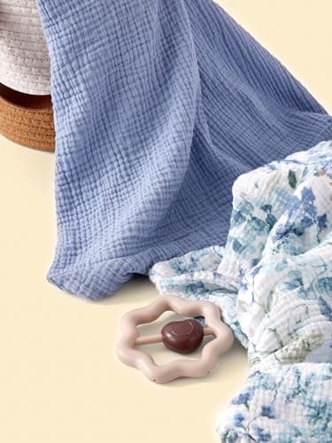 TILLYOU Muslin Hooded Baby Towels for Newborn 2 Pack, 32x32Inch Soft Baby Bath Towel Highly Absorbent for Newborn and Infant, Essential for Newborn Care, Blue Flower - Image 4