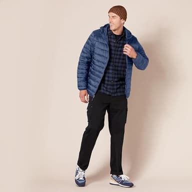 Amazon Essentials Men's Lightweight Water-Resistant Packable Hooded Puffer Jacket, Navy, Large - Image 8