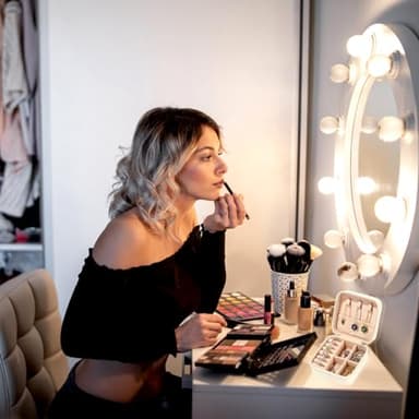 Ldntly Sunflower Jewelry Case,Sunflower Gifts for Women,Initial Travel Jewelry Box,Personalized Gifts for Teen,Mom,Wife,Bridesmaids,21st Birthday Gifts for Her - Image 4