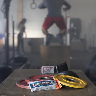 CLIF BUILDERS Protein Bars - Chocolate Flavor - 20g Plant Based Protein - Gluten Free - Non-GMO - Low Glycemic - No Artificial Sweeteners - 2.4 oz. (12 Pack) - Image 9