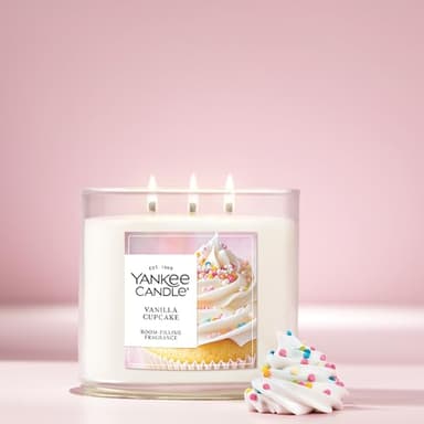 Yankee Candle 3 Wick Candle Jar, Scented Candle with up to 40 Hours of Burn Time, Premium Plant Wax Blend for Consistent Long Lasting Scent from First to Last Burn, Vanilla Cupcake - Image 4