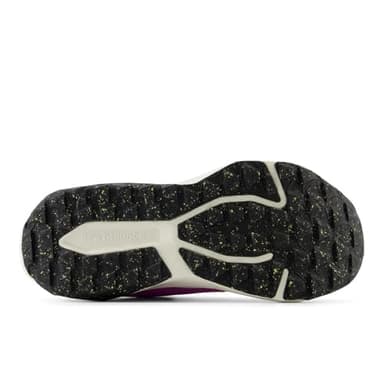 New Balance Women's DynaSoft Nitrel V6 Trail Running Shoe, Passion Fruit/Clementine/Black, 9.5 Wide - Image 6