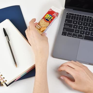 RITZ Peanut Butter and Cheese Sandwich Crackers Variety Pack, Lunch Snacks, 32 Snack Packs (6 Crackers Per Pack) - Image 10