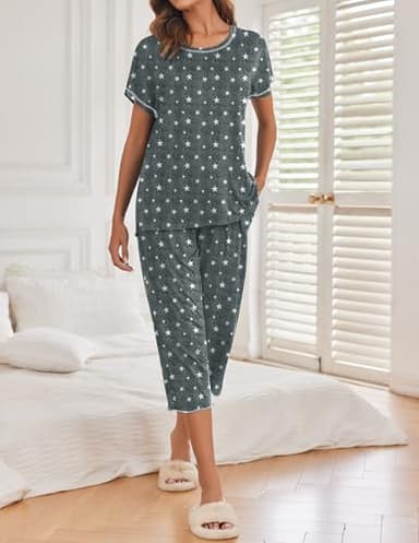 Ekouaer 2 Pack: Women's Pajamas Short Sleeve Sleepwear Tops and Capri Pants Pjs Deep Grey，Stars L - Image 2