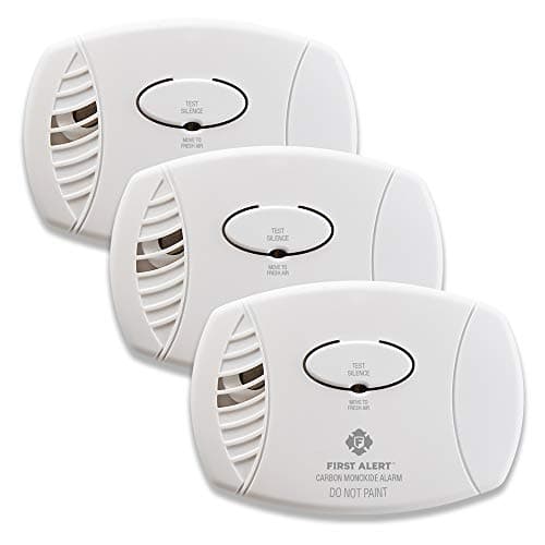 FIRST ALERT Plug-In Carbon Monoxide Detector with Battery Backup, (Pack of 3), CO605 - Image 1