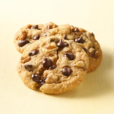 Betty Crocker Walnut Chocolate Chip Cookies, Cookie Baking Mix, 17.5 oz - Image 3