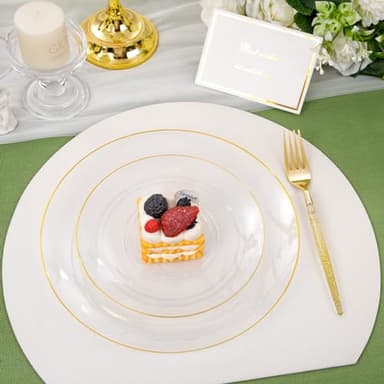 Liacere 150PCS Clear Gold Plastic Plates - Gold Plastic Silverware with Glitter Handle - Clear Disposable Plates Include 30 Guests Plates, Forks, Spoons, Knives for Wedding & Party&Chrismas - Image 5