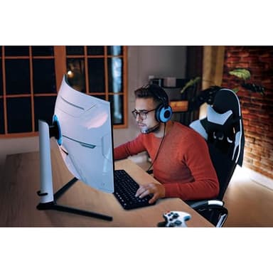 Samsung 32" Odyssey Neo G8 (G85NB) 4K UHD 240Hz 1ms G-Sync 1000R Curved Gaming Monitor, Quantum HDR2000, AMD FreeSync Premium Pro, Matte Display, DisplayPort, Black & White, LS32BG852NNXGO - Image 5