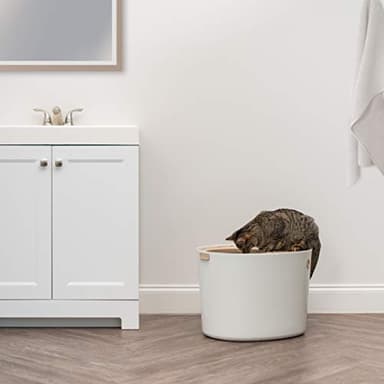 IRIS USA Cat Litter Box, Large Top Entry with Litter Catching Lid and Scoop, Dog Proof, Cat Box Enclosure, Beige/White - Image 5