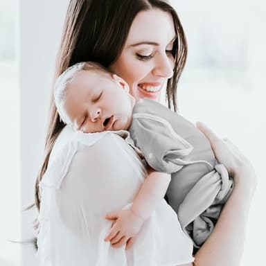 ANYEDDE 2-Pack Baby Transitional Swaddle Sleep Sack - Arms Up Transitional Swaddles with Removable Cuffs & 2-Way Zipper, Gray Stars Design, Breathable Cotton Sleep Sack (6-9 Month) - Image 5