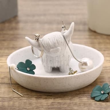 Awsaccy Highland Cow Ring Holder with Circular Dish, Plastic Farmhouse & Bohemian Style Marble Cute Unique Women Gifts Stuff Ring Jewelry Plate Organizer for Bathroom Office Home Room Desk Decor - Image 1