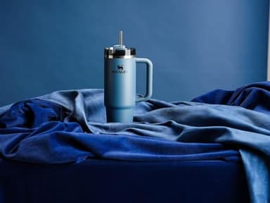 STANLEY Quencher H2.0 Tumbler with Handle and Straw 30 oz | Flowstate 3-Position Lid | Cup Holder Compatible for Travel | Insulated Stainless Steel Cup | BPA-Free | Blue Spruce - Image 6