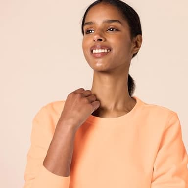 Amazon Essentials Women's Fleece Crewneck Pullover Sweatshirt (Available in Plus Size), Melon Orange, XX-Large - Image 4