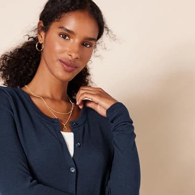 Amazon Essentials Women's Lightweight Crewneck Cardigan Sweater (Available in Plus Size), Navy, 6X - Image 4