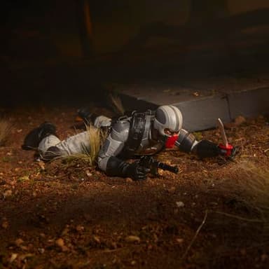 G.I. Joe Classified Series #120, Cobra Night Attack 4-WD Stinger & Driver, Collectible 6 Inch Action Figure & Vehicle with 8 Accessories - Image 10