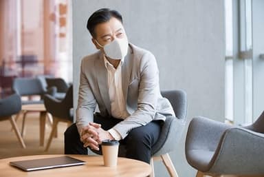 3M™ Filtering Barrier Face Covering, AFFM-5, One Size, 5-Pack - Image 4