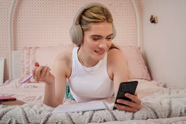 Sony WH-1000XM4 Wireless Premium Noise Canceling Overhead Headphones with Mic for Phone-Call and Alexa Voice Control, Silver WH1000XM4 - Image 9