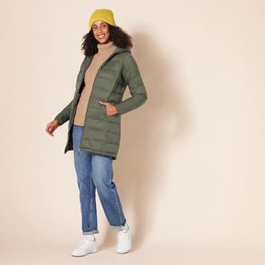 Amazon Essentials Women's Lightweight Water-Resistant Packable Hooded Puffer Coat (Available in Plus Size), Dark Olive, Large - Image 5