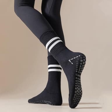 Pilates Socks with Grips for Women,3 Pairs Cotton Non Slip Yoga Crew Socks for Barre, Ballet, Dance, Workouts (US, Numeric, 5, 9, Regular, Regular, 3Pairs-Black&White&Pink-A) - Image 4