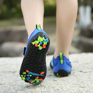 UBFEN Kids Water Shoes for Boys Girls Quick Dry Lightweight Aqua Socks for Toddlers Little Big Kid Barefoot Beach and Pool Sports Non-Slip Swim Shoes D Blue 2 Big Kid - Image 7