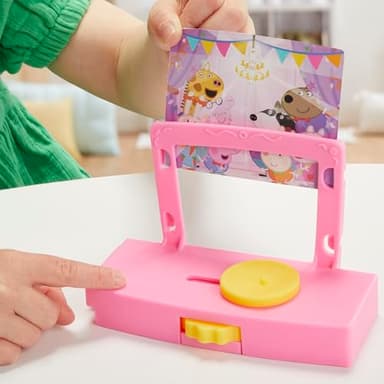 Peppa Pig Peppa’s Dance Party Playset with House, 2 Figures, 6 Accessories, Preschool Toys for Girls and Boys, Kids Gifts, Ages 3+ (Amazon Exclusive) - Image 9