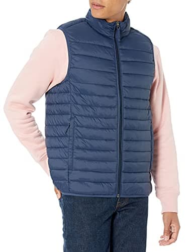 Amazon Essentials Men's Lightweight Water-Resistant Packable Puffer Vest, Navy, X-Large - Image 1
