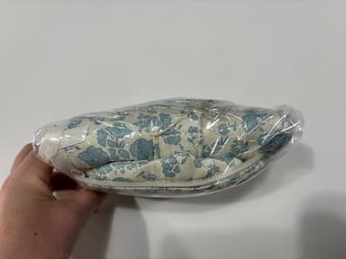 Prite Large Makeup Bag Cute Cosmetic Bag for Women Floral Coquette Aesthetic Toiletry Bag Travel Make Up Organizer Bag(Blue Flower) - Image 9