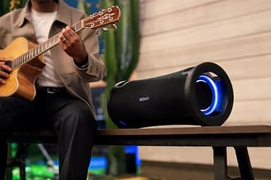 Sony ULT Field 7 Wireless Bluetooth Party Speaker, IP67 Waterproof, Powerful Bass, 30h Battery, Karaoke, Comfortable Handle, and Colorful Lights (SRSULT70), Black - Image 11