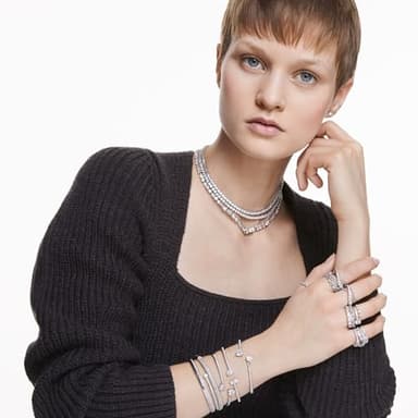 SWAROVSKI Mesmera Bangle Bracelet, Heart-Shaped Clear Crystals on a Rhodium Finish Cuff, Size L, from the Swarovski Attract Soul Collection - Image 7